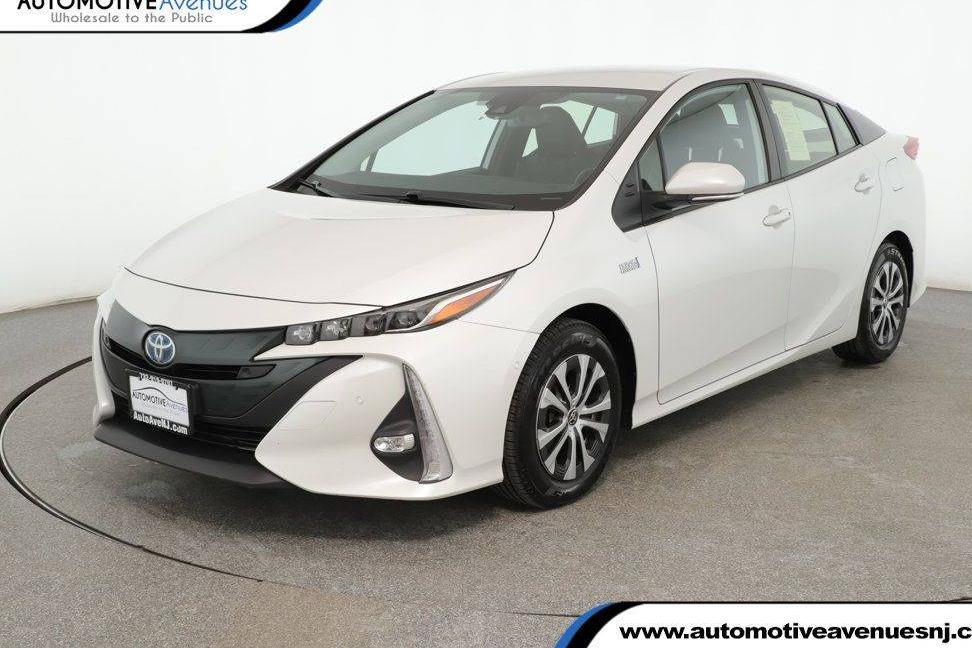 TOYOTA PRIUS PRIME 2022 JTDKAMFP5N3216353 image